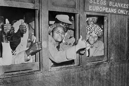 Acción en Sudáfrica para promover la igual dignidad de los negros